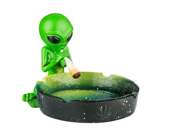Aschenbecher "Alien"; grün; 12,5x11,5x8,5 cm, einzeln