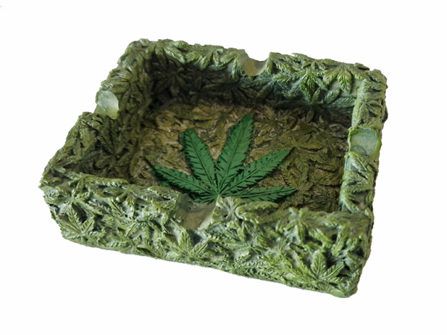 Wind Ashtray "Ceramic-Black" with creases, 6 cm x Ø14 cm