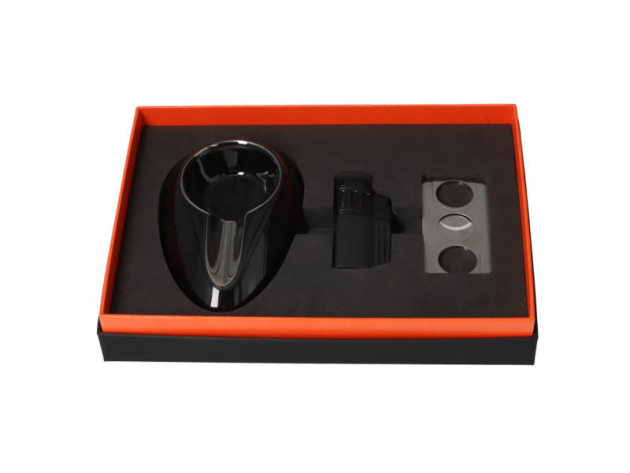 Zigarrenset: Zigarrenascher, Cutter Ring 53, 4er Jet-Feuerzeug, mit Geschenkbox