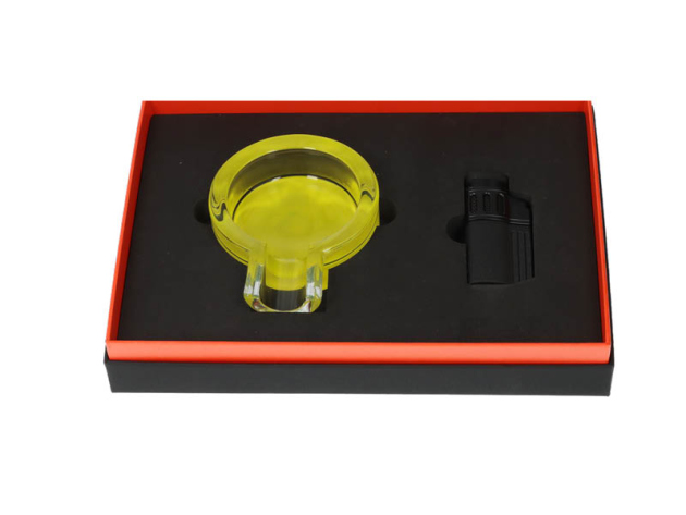 Zigarrenset: Zigarrenascher, 4er Jet-Feuerzeug mit Bohrer, mit Geschenkbox