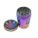 Grinder "Hanfblatt" regenbogenfarbig; 4-tlg.; 6-fach sort. mit Sichtfenster; Ø 45 mm; Höhe : 6,4 cm; einzeln