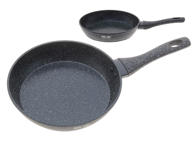 Bratpfanne Ø 22 cm; Höhe 5 cm; Antihaftbeschichtung; Aluminium; UVP: 19,90 Euro