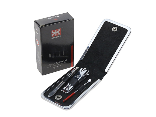 Maniküre-Set im kompakten Euti