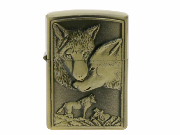 Benzinfeuerzeug "Wolf" Antik-Gold mit Einsatz