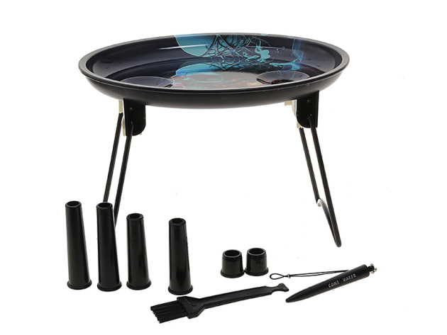 Drehunterlage "Skull" aus Metall, faltbar mit Kegeladler