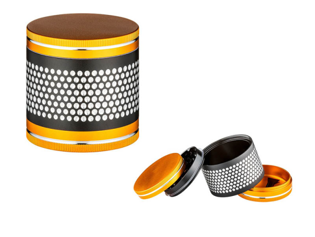 Grinder goldfarben/schwarz , 3-tlg.; Ø 6cm. H 6,3cm, einzeln