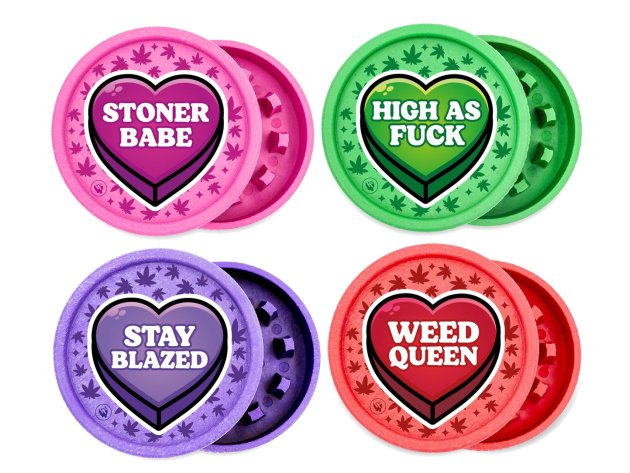 Hemp Grinder "420 Hearts"; 4-fach sortiert; 2-tlg.; Ø 55 mm, einzeln