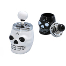 Aschenbecher "Totenkopf" 8x16 cm, 2-fach...