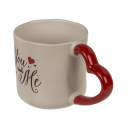 Becher aus Porzellan "Love" mit Henkel in Herzform; UVP 4,95 €